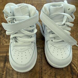 Nike Air Force 1 Mid (Toddlers)